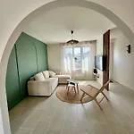 Nyaraló Charmante Maison Avec Terrasse