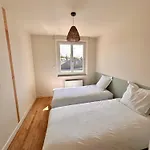 Nyaraló Charmante Maison Avec Terrasse *