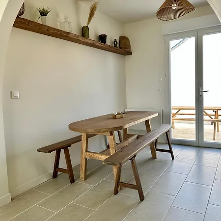 Dom wakacyjny Charmante Maison Avec Terrasse