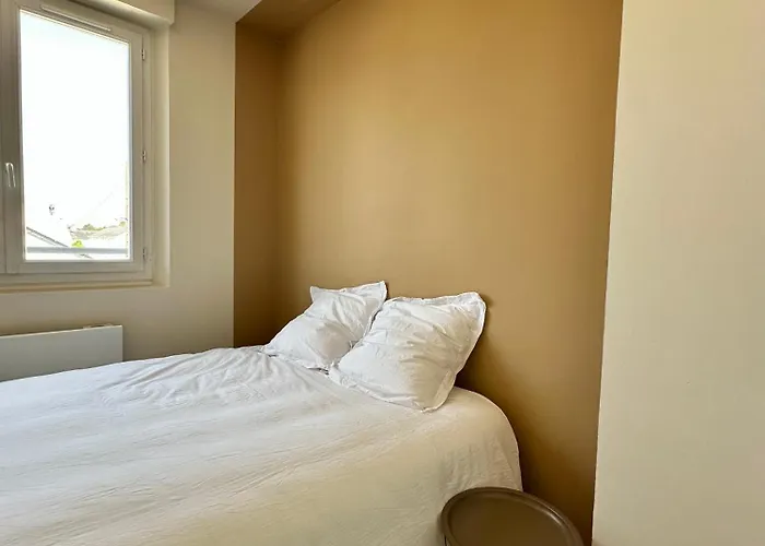 펜션 Charmante Maison Avec Terrasse *