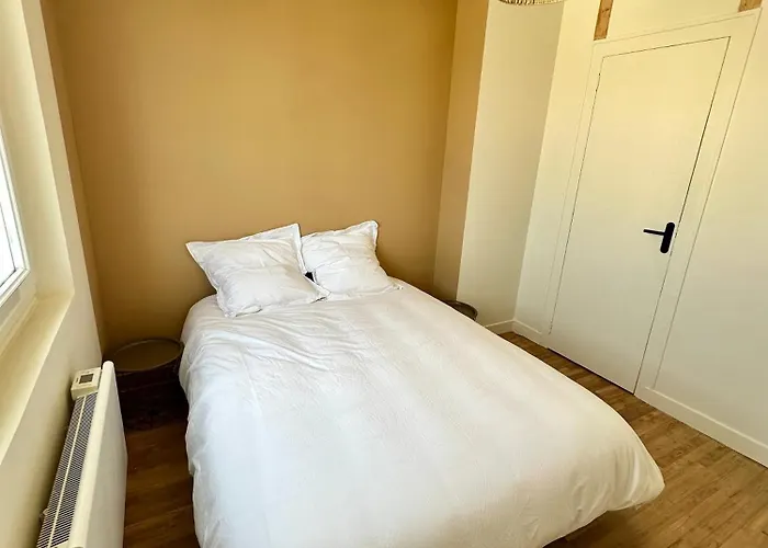 Charmante Maison Avec Terrasse Casa de Férias *